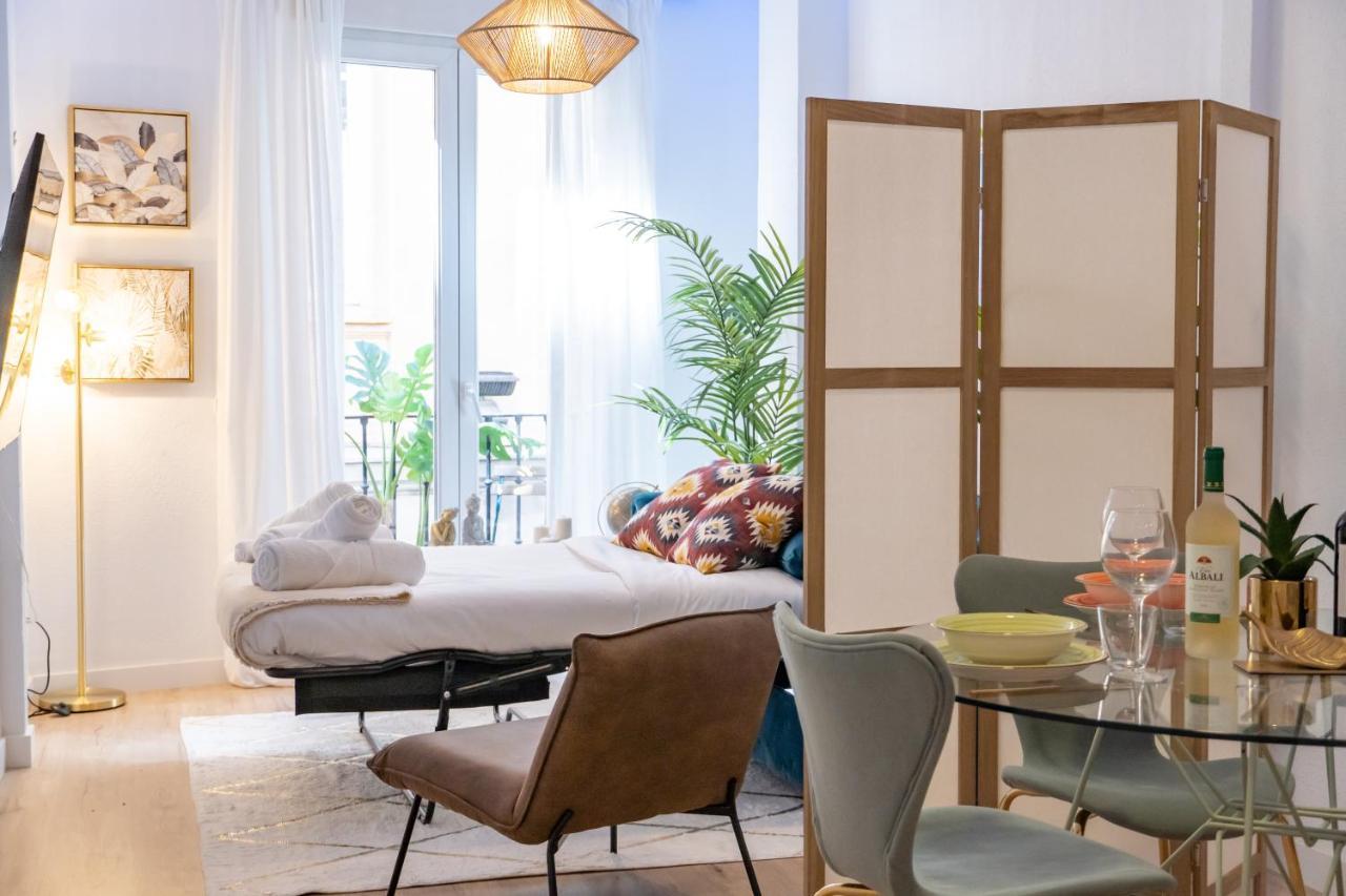 Luxury Apartment Puerta Del Sol City Center Gran Via With Ac Madrid Exterior photo